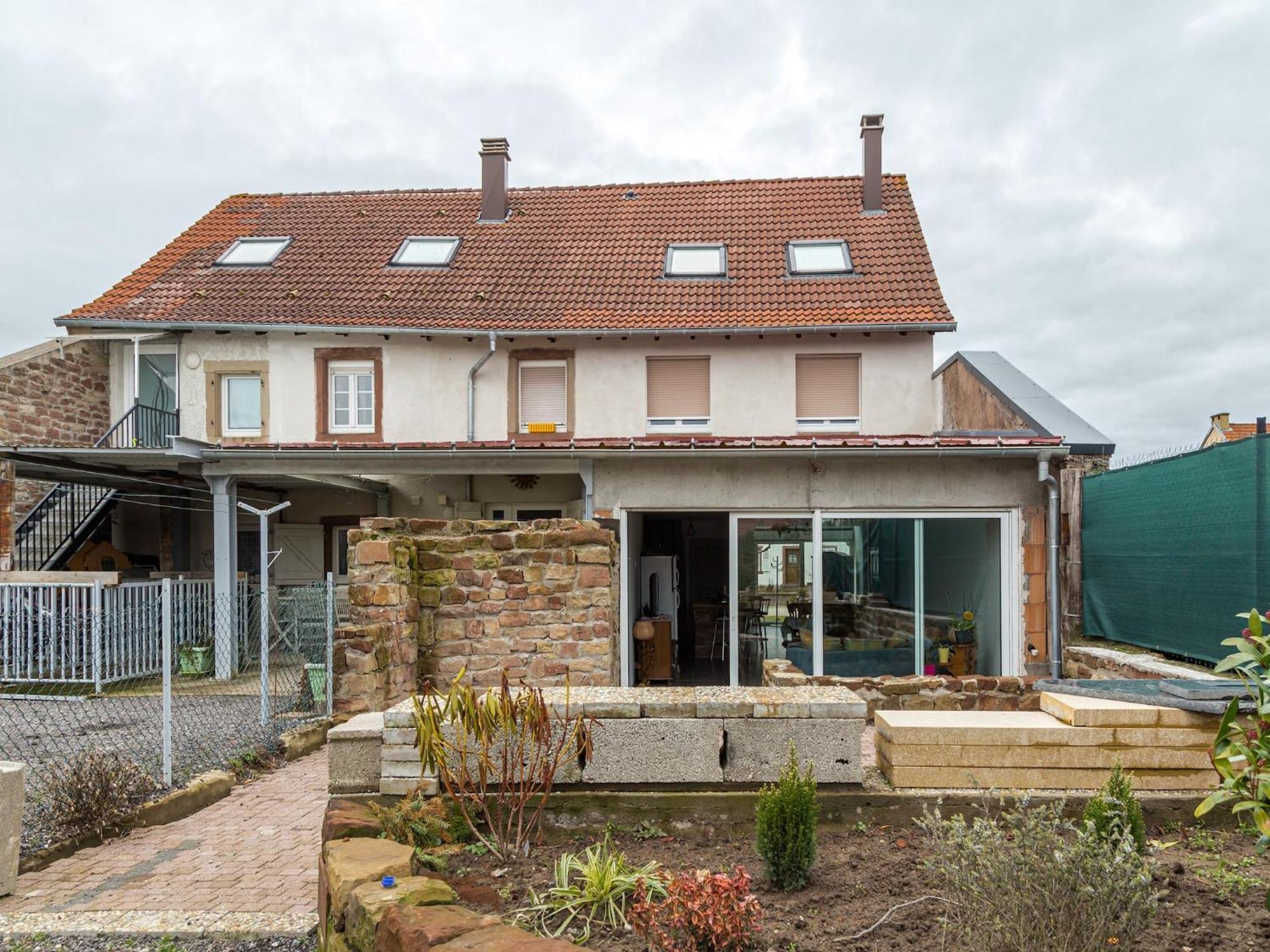 Elegant Holiday Home In Saint Louis With Garden エクステリア 写真