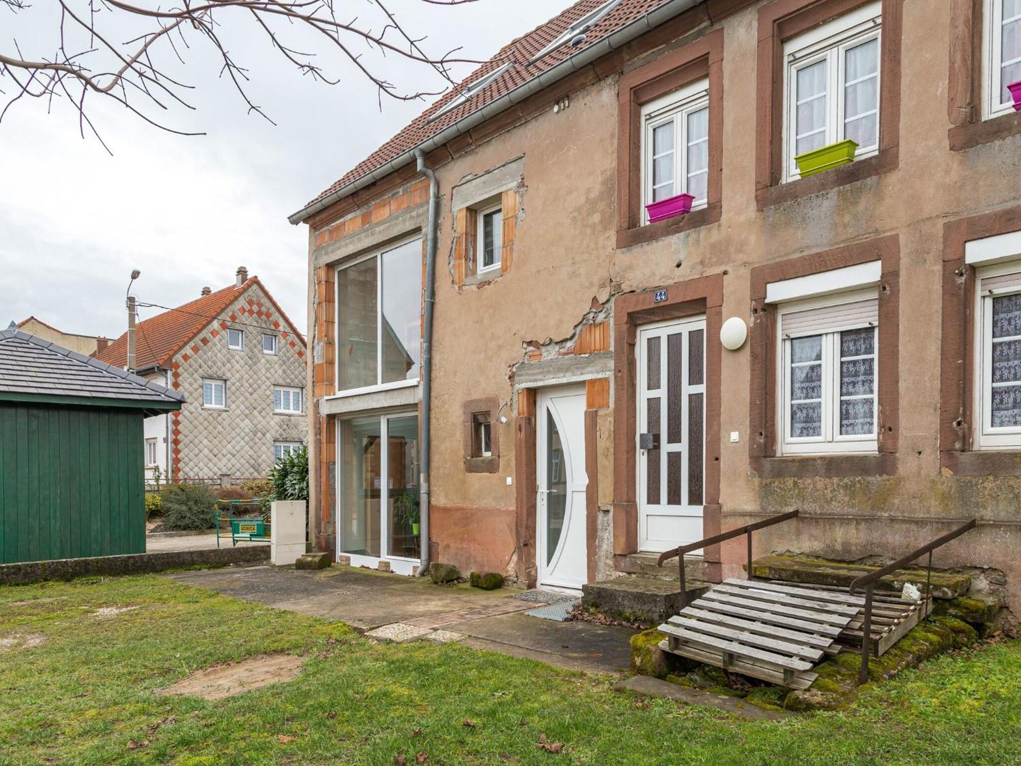 Elegant Holiday Home In Saint Louis With Garden エクステリア 写真